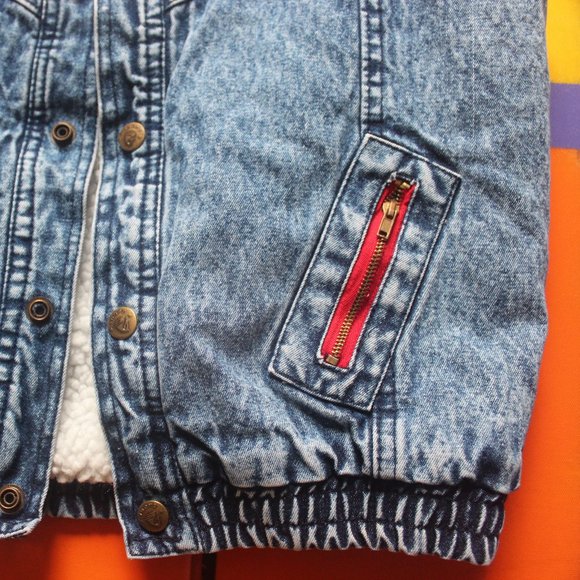 Cute Denim Sherpa Vest - Picture 5 of 7